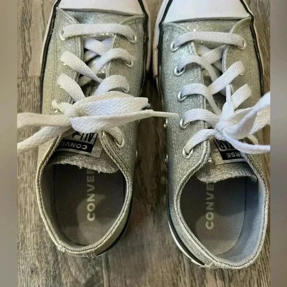 Converse Shoes Silver Star Chuck Taylor Low Top Sneakers Glitter Juniors Size 1 - Picture 7 of 8